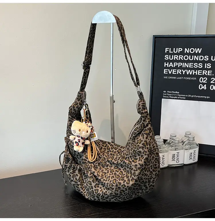 Retro Leopard Print Women's Tote Bag 2025 Spring New Commute — feature 26