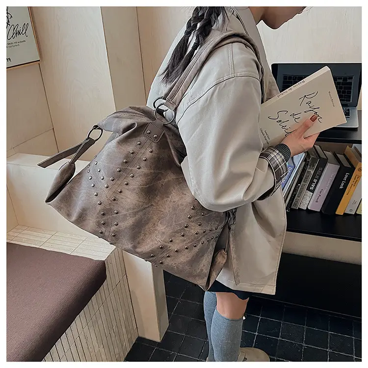 Blue Rivet Handheld Tote Bag for Women 2025 — feature 23
