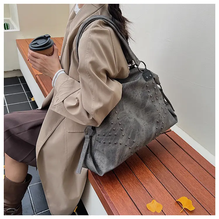 Blue Rivet Handheld Tote Bag for Women 2025 — feature 27