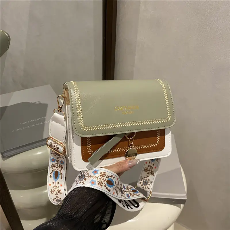 Stylish Crossbody Bag with Leather Trim for Women - Image 3