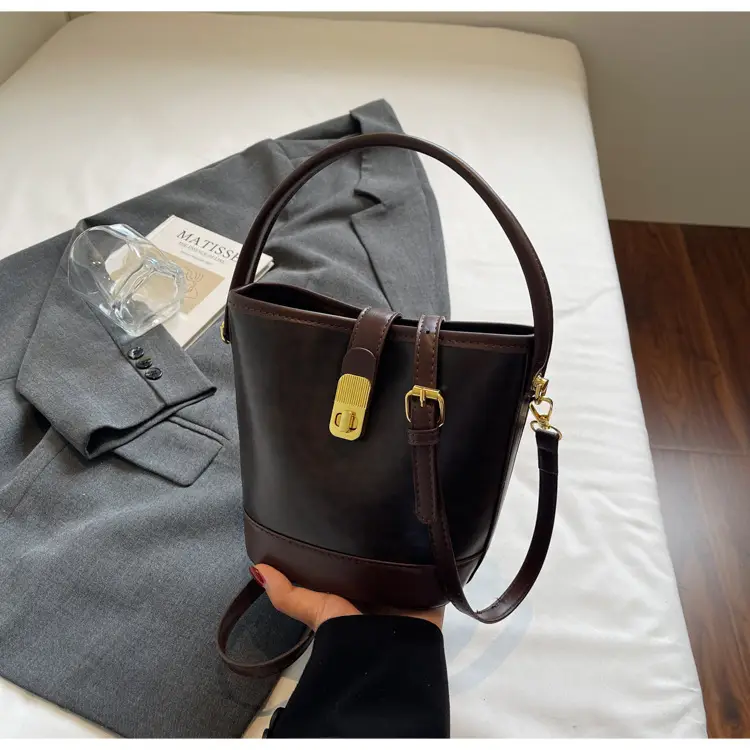 Trendy Brown Crossbody Bag for Women Autumn Winter 2023 — feature 50