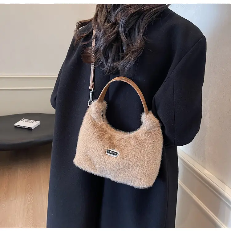White Faux Fur Shoulder Bag for Women 2025 — feature 17