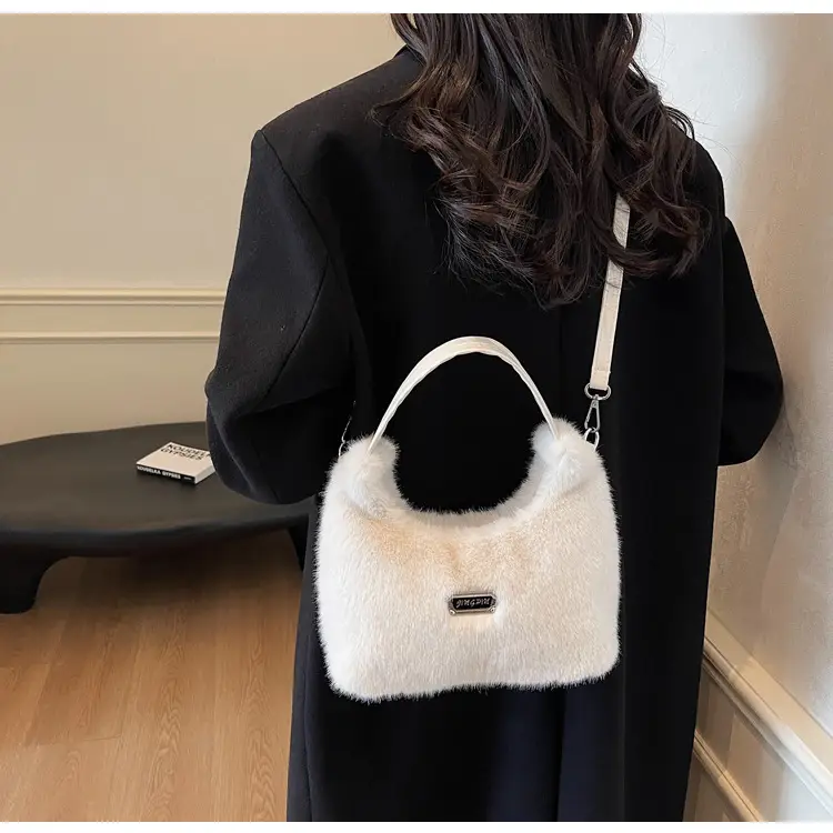 White Faux Fur Shoulder Bag for Women 2025 — feature 19