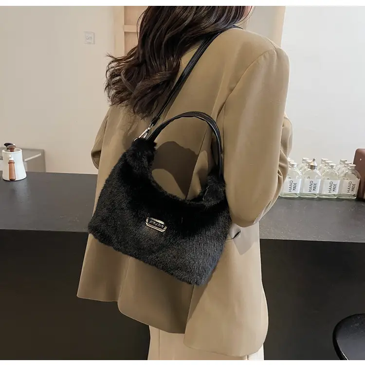 White Faux Fur Shoulder Bag for Women 2025 — feature 22