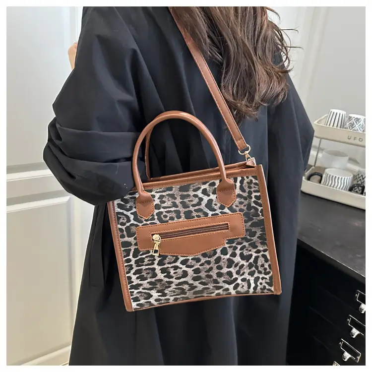 Leopard Print Shoulder Bag for Women 2025 — feature 10