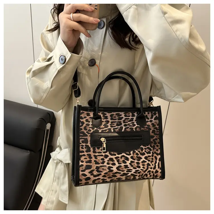 Leopard Print Shoulder Bag for Women 2025 — feature 15