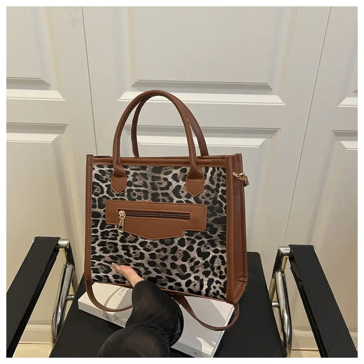 Leopard Print Shoulder Bag for Women 2025 — feature 25