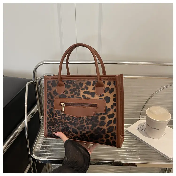 Leopard Print Shoulder Bag for Women 2025 - Image 2