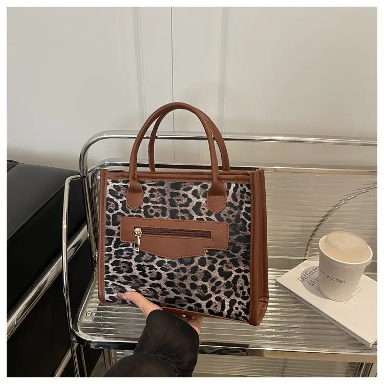 Leopard Print Shoulder Bag for Women 2025 - Image 3