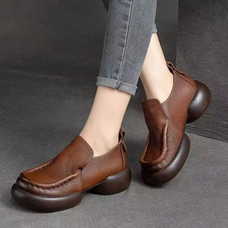 Thick-Soled Small Leather Shoes for Women 2025 Autum Soft Leather Niche Retro Casual Lazy Shoes One-Legged Non-Tiring Loafers - Image 4