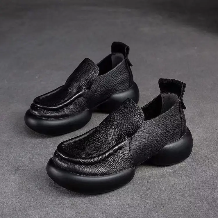 Thick-Soled Small Leather Shoes for Women 2025 Autum Soft Leather Niche Retro Casual Lazy Shoes One-Legged Non-Tiring Loafers — feature 8