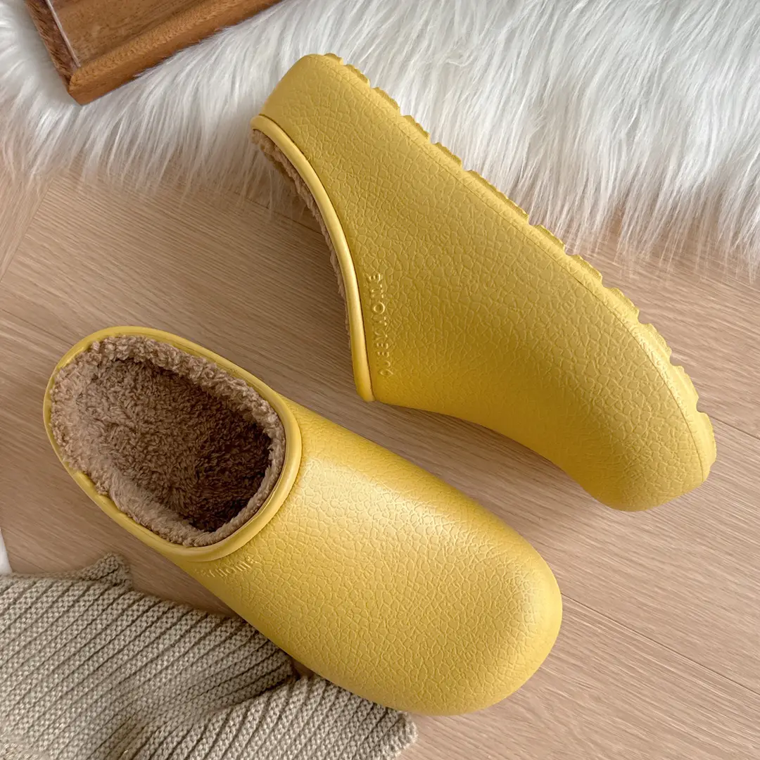 2025 New Simple Water-Resistant Closed-Toe Cotton Slippers for Couples, Winter Comfort Slip-On Lazy Eva