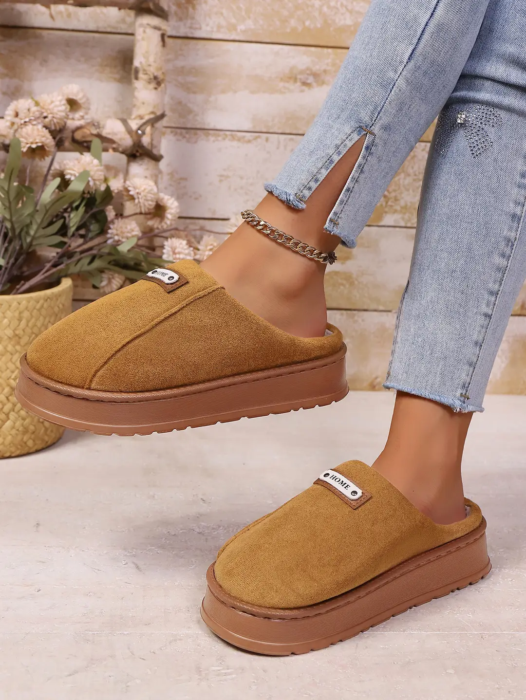 2025 New Autumn and Winter Cotton Slippers for Women's Home Use for Couples Indoor and Outdoor Warm Thick-Soled Furry Slippers for Men — feature 4