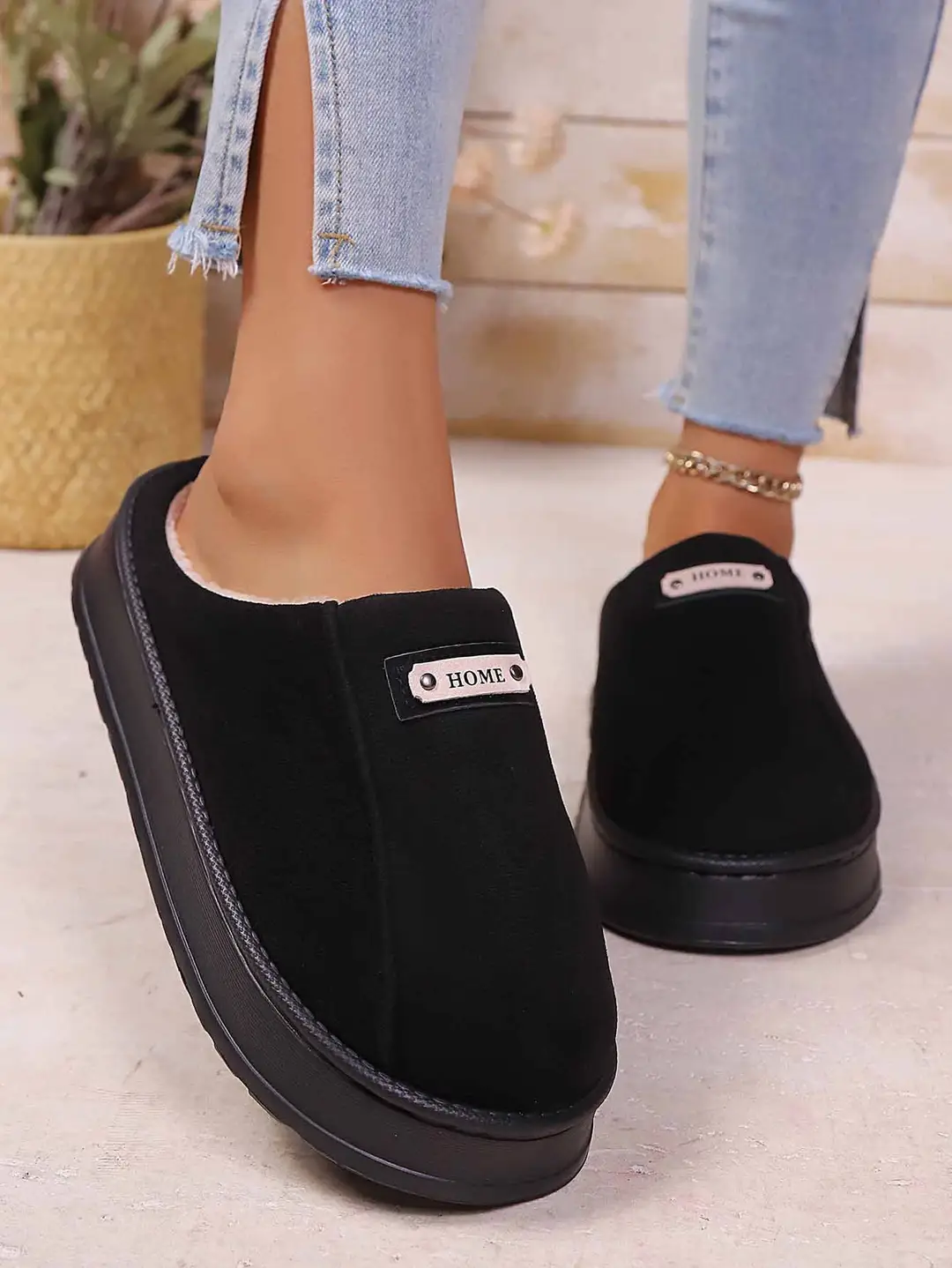 2025 New Autumn and Winter Cotton Slippers for Women's Home Use for Couples Indoor and Outdoor Warm Thick-Soled Furry Slippers for Men — feature 7