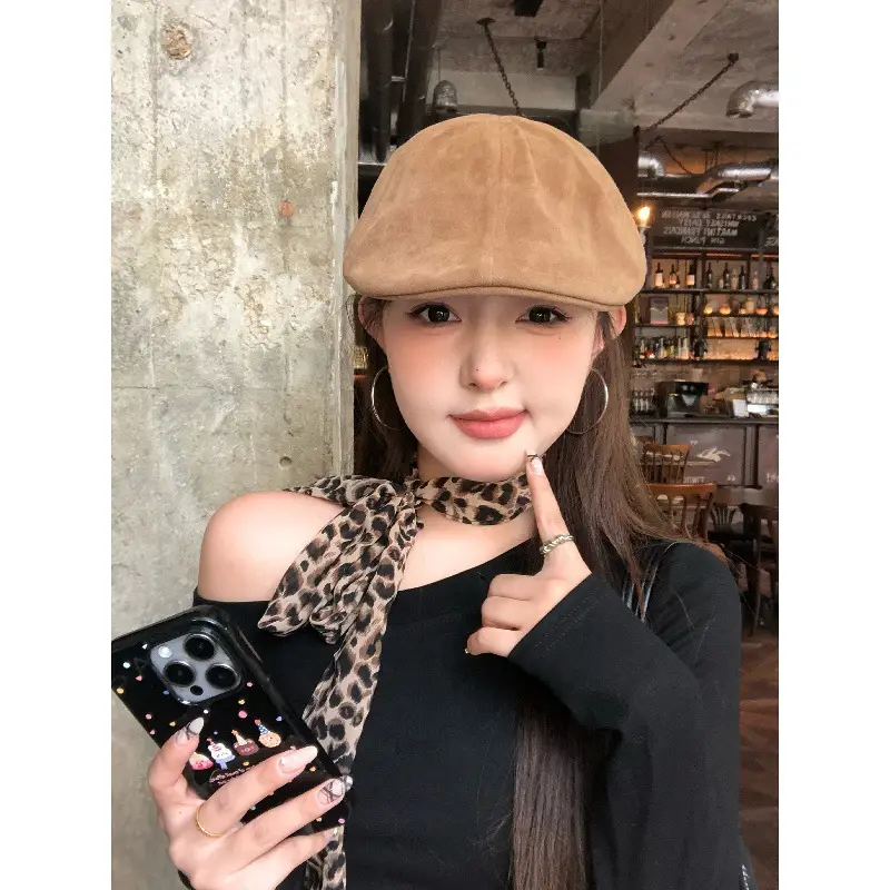 Women's American Retro Suede Melard Beret Hat with Large Head Circumference - Image 4