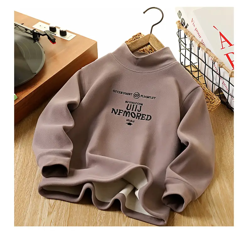 2025 Winter Boys Fleece T-Shirt Medium Large — feature 16