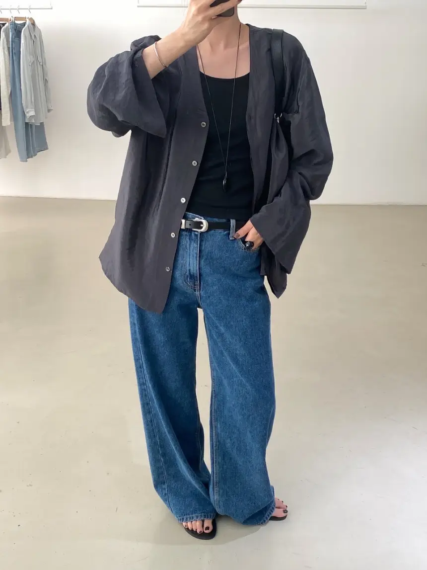 Women Blue Wide Leg Jeans with High Waist Korean Style Outfit — feature 15