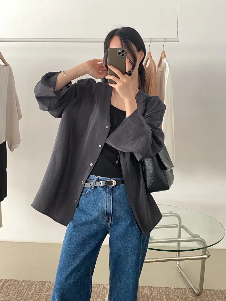 Women Blue Wide Leg Jeans with High Waist Korean Style Outfit — feature 19