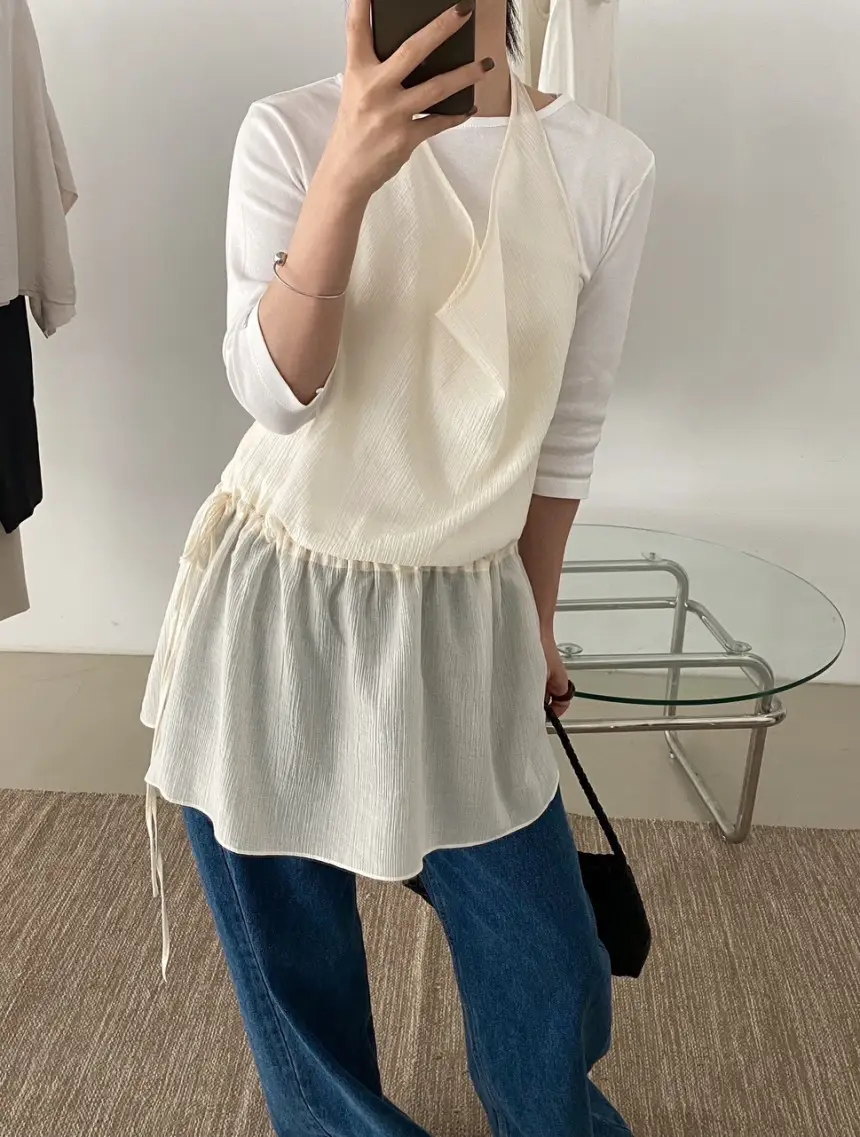 Women Blue Wide Leg Jeans with High Waist Korean Style Outfit — feature 23