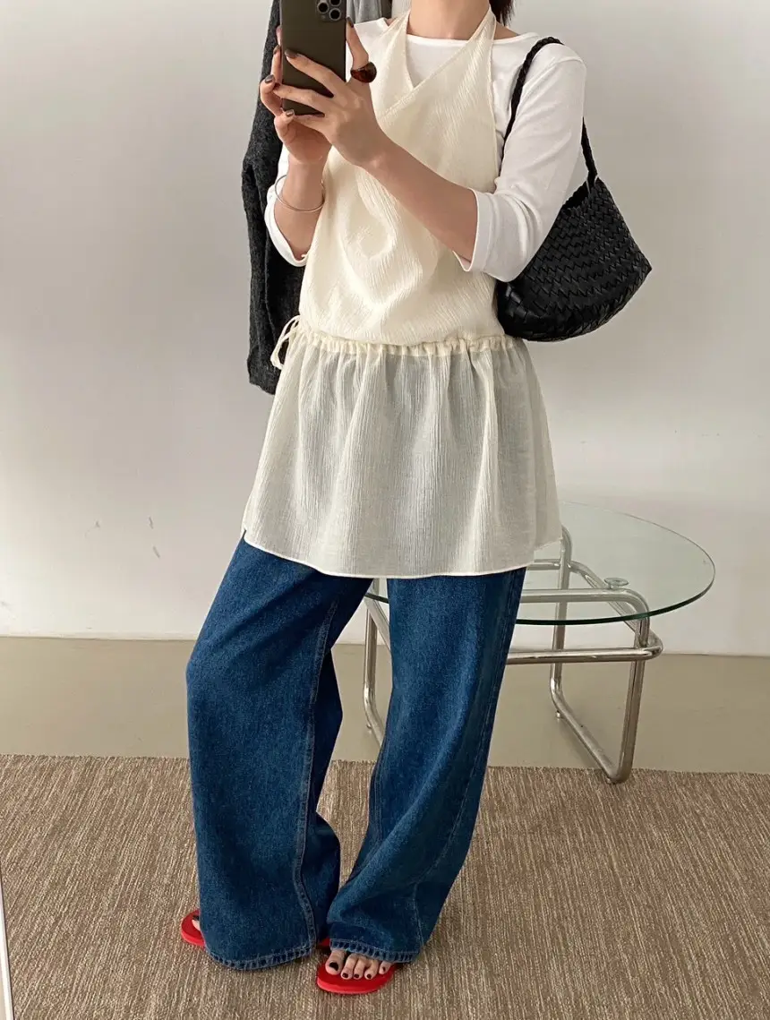 Women Blue Wide Leg Jeans with High Waist Korean Style Outfit — feature 26