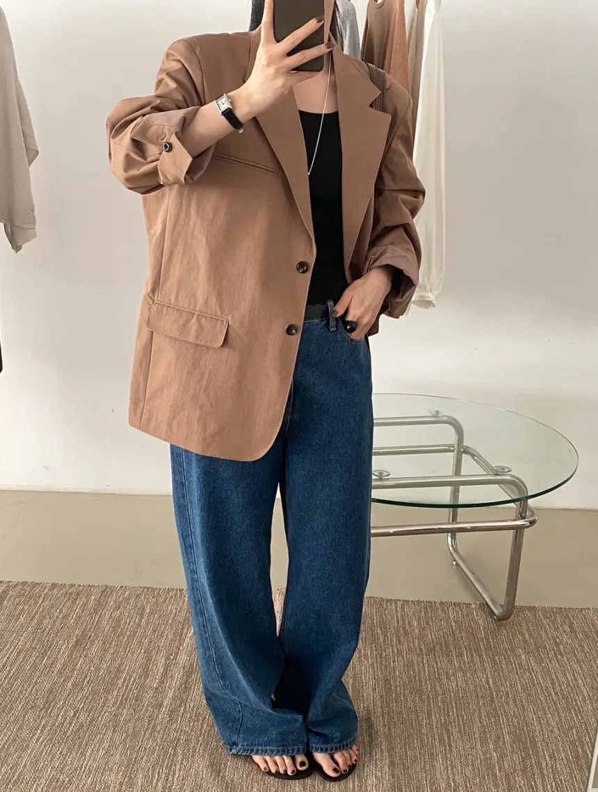 Women Blue Wide Leg Jeans with High Waist Korean Style Outfit — feature 5