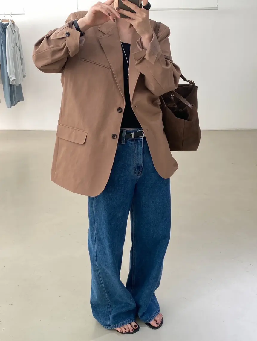 Women Blue Wide Leg Jeans with High Waist Korean Style Outfit — feature 6