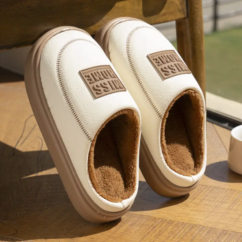 New Mid-To-High-End Pu Leather Slippers for Women in Winter for Couples at Home Thick-Soled Fleece-Lined Warm Anti-Slip Cotton Slippers - Image 7