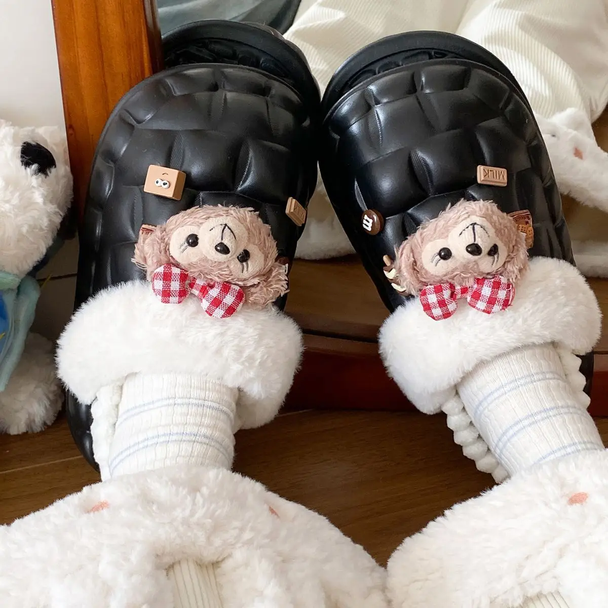 Fleece Lined Warm Cotton Slippers for Women — feature 44
