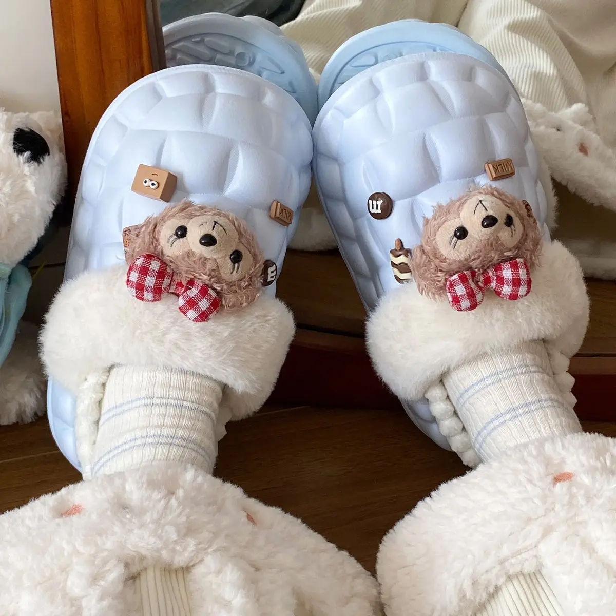 Fleece Lined Warm Cotton Slippers for Women — feature 45