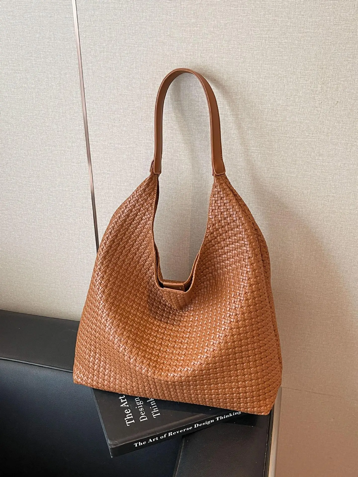 Brown Woven Tote Bag for Women Large Capacity Shoulder Carry - Image 9
