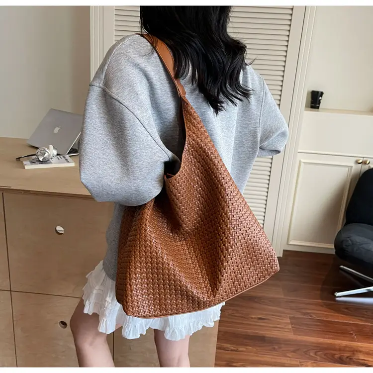 Brown Woven Tote Bag for Women Large Capacity Shoulder Carry — feature 27