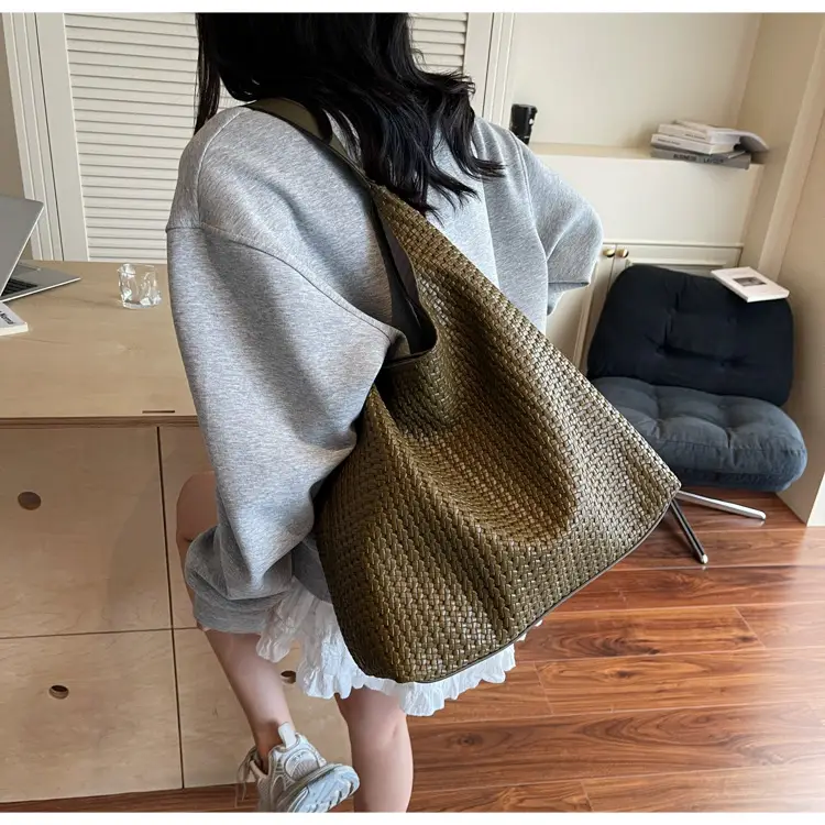 Brown Woven Tote Bag for Women Large Capacity Shoulder Carry — feature 29