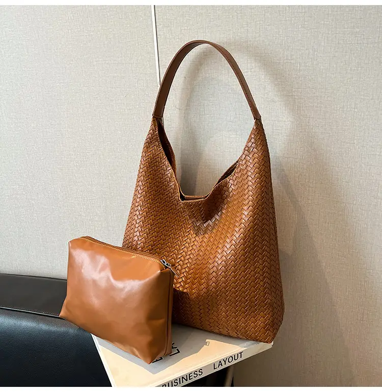Brown Woven Shoulder Bag for Women Large Capacity — feature 12