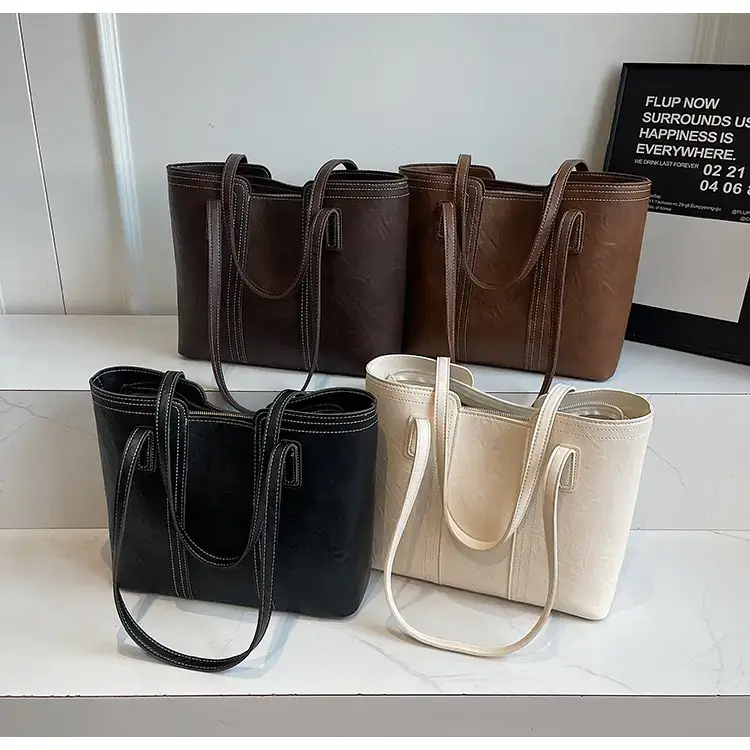 Large Capacity Leather Shoulder Bag for Women 2025 — feature 1