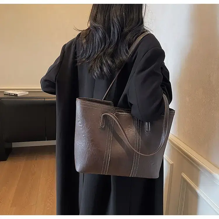 Large Capacity Leather Shoulder Bag for Women 2025 — feature 13