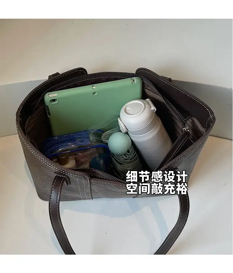 Large Capacity Leather Shoulder Bag for Women 2025 — feature 6