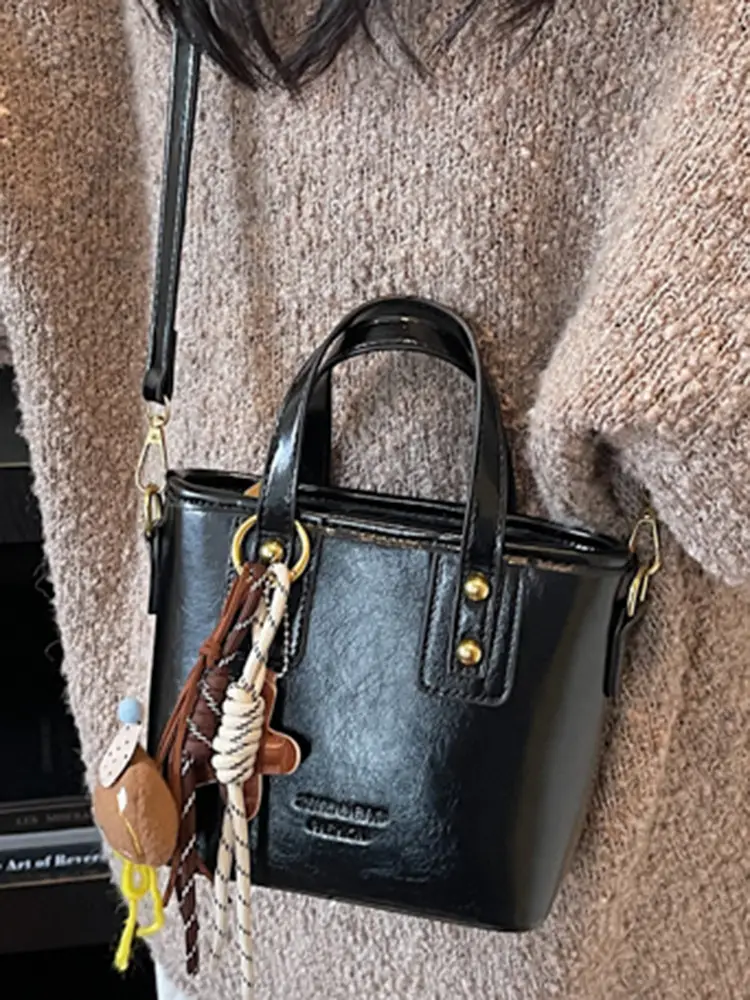 Women's Retro Casual Shoulder Bag Brown Leather 2025 - Image 12