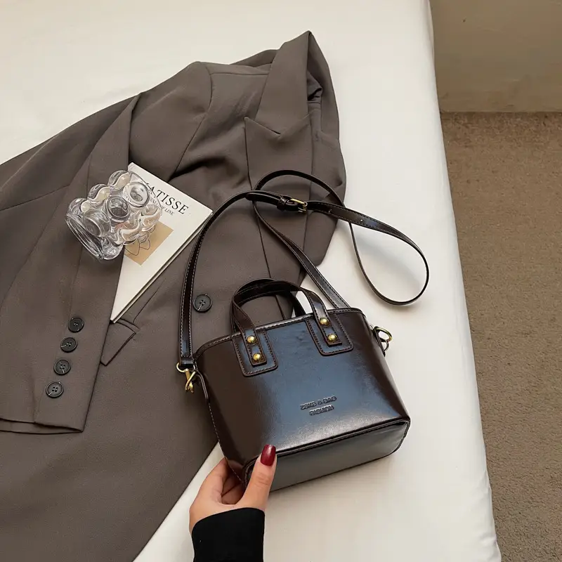 Women's Retro Casual Shoulder Bag Brown Leather 2025 - Image 8