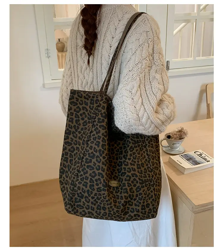 Leopard Print Large Capacity Women's Shoulder Bag — feature 17
