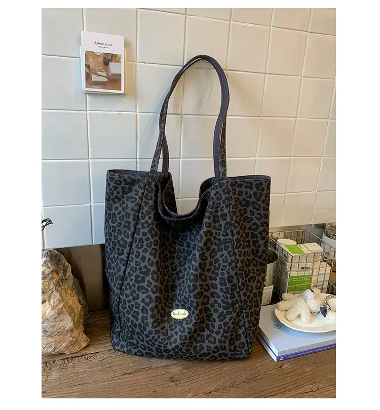 Leopard Print Large Capacity Women's Shoulder Bag — feature 22