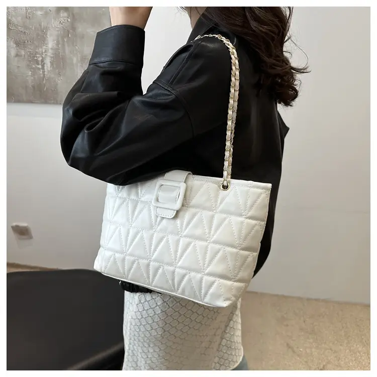 Quilted Chain Bag for Women Tan Niche Commuter Shoulder Tote — feature 7