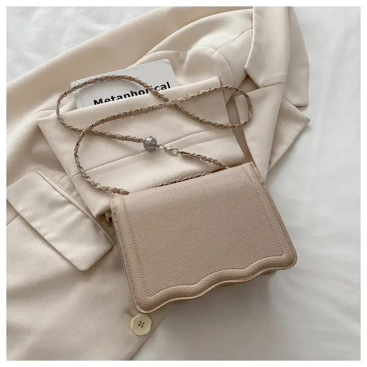 2026 Black Chain Crossbody Bag for Women — feature 15
