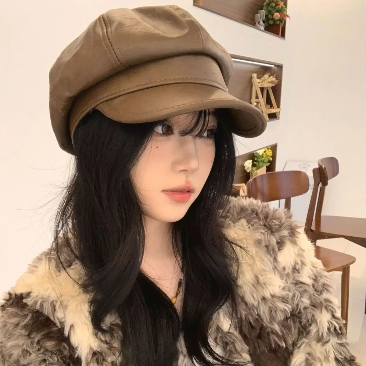 Women Retro Duckbill Hat Brown Faux Fur - Image 4