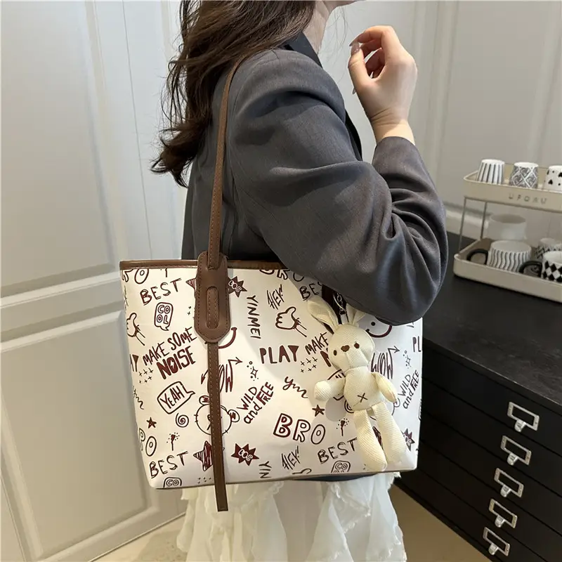 Cute Printed Shoulder Bag for Women Large Capacity Autumn New — feature 2