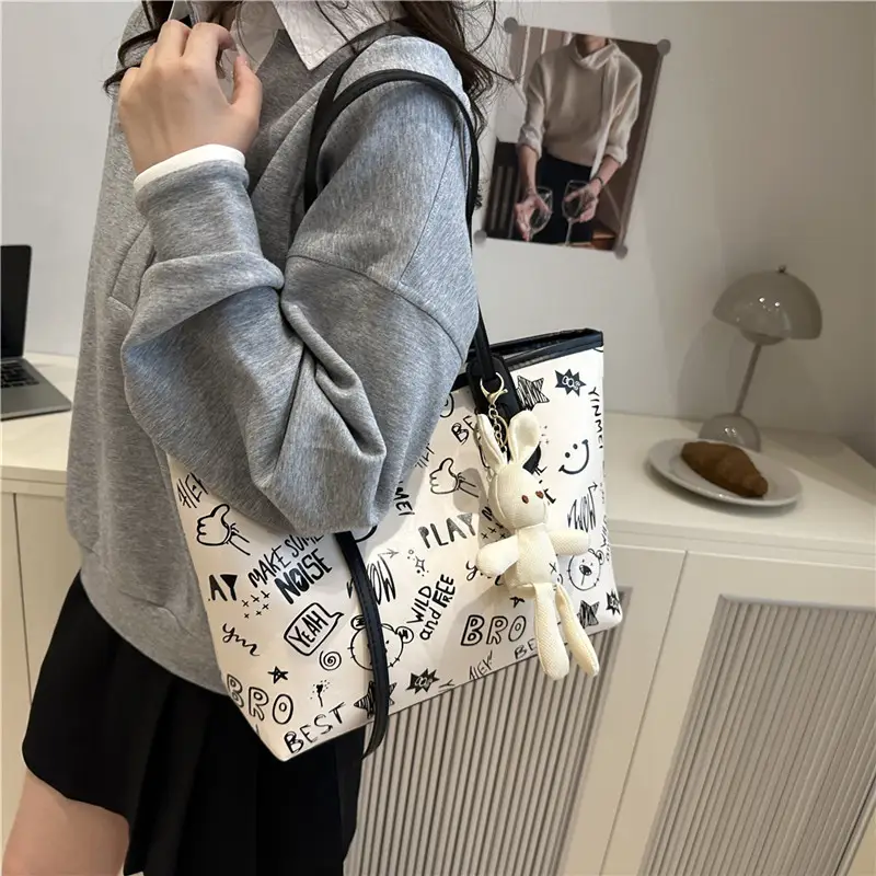 Cute Printed Shoulder Bag for Women Large Capacity Autumn New — feature 30