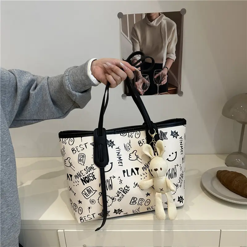 Cute Printed Shoulder Bag for Women Large Capacity Autumn New - Image 4