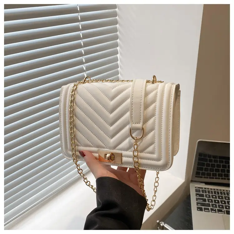 Pink Quilted Chain Shoulder Bag for Women — feature 12