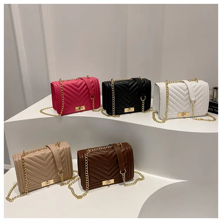 Pink Quilted Chain Shoulder Bag for Women — feature 8