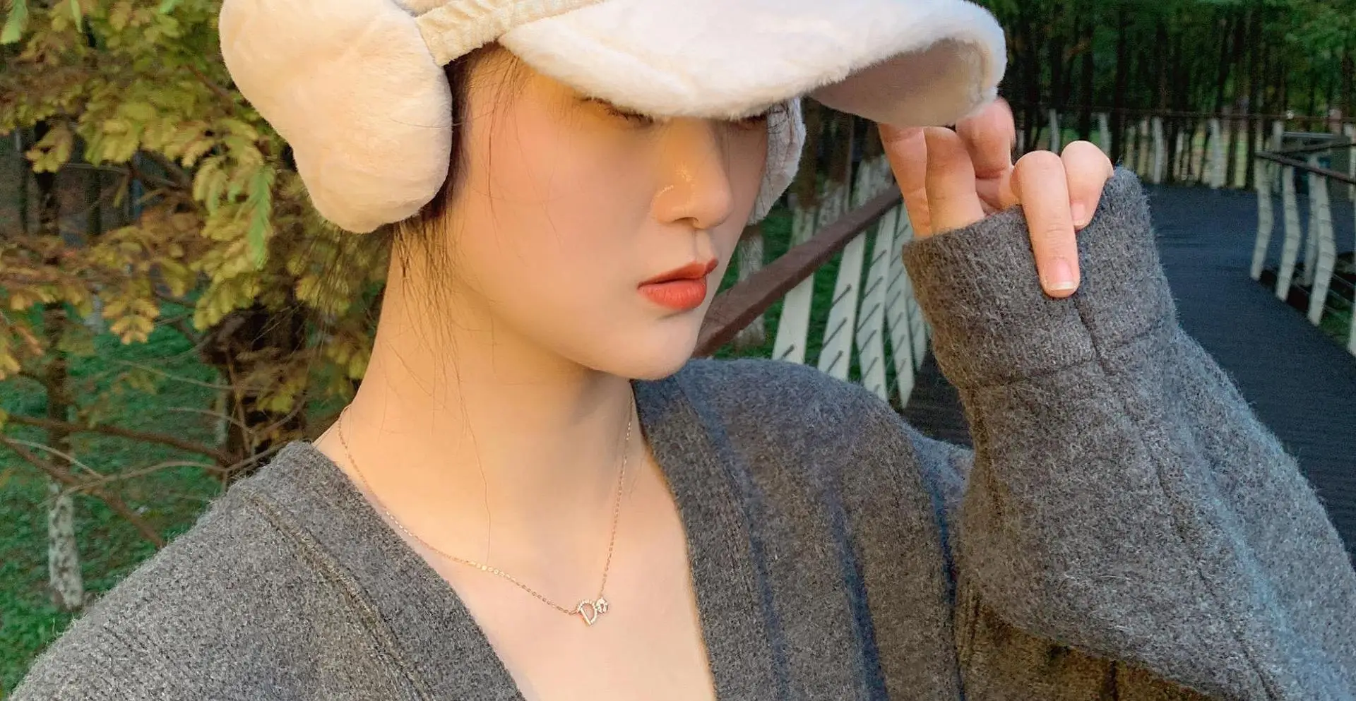 Women's Fleece Lined Winter Baseball Cap with Ponytail — feature 19