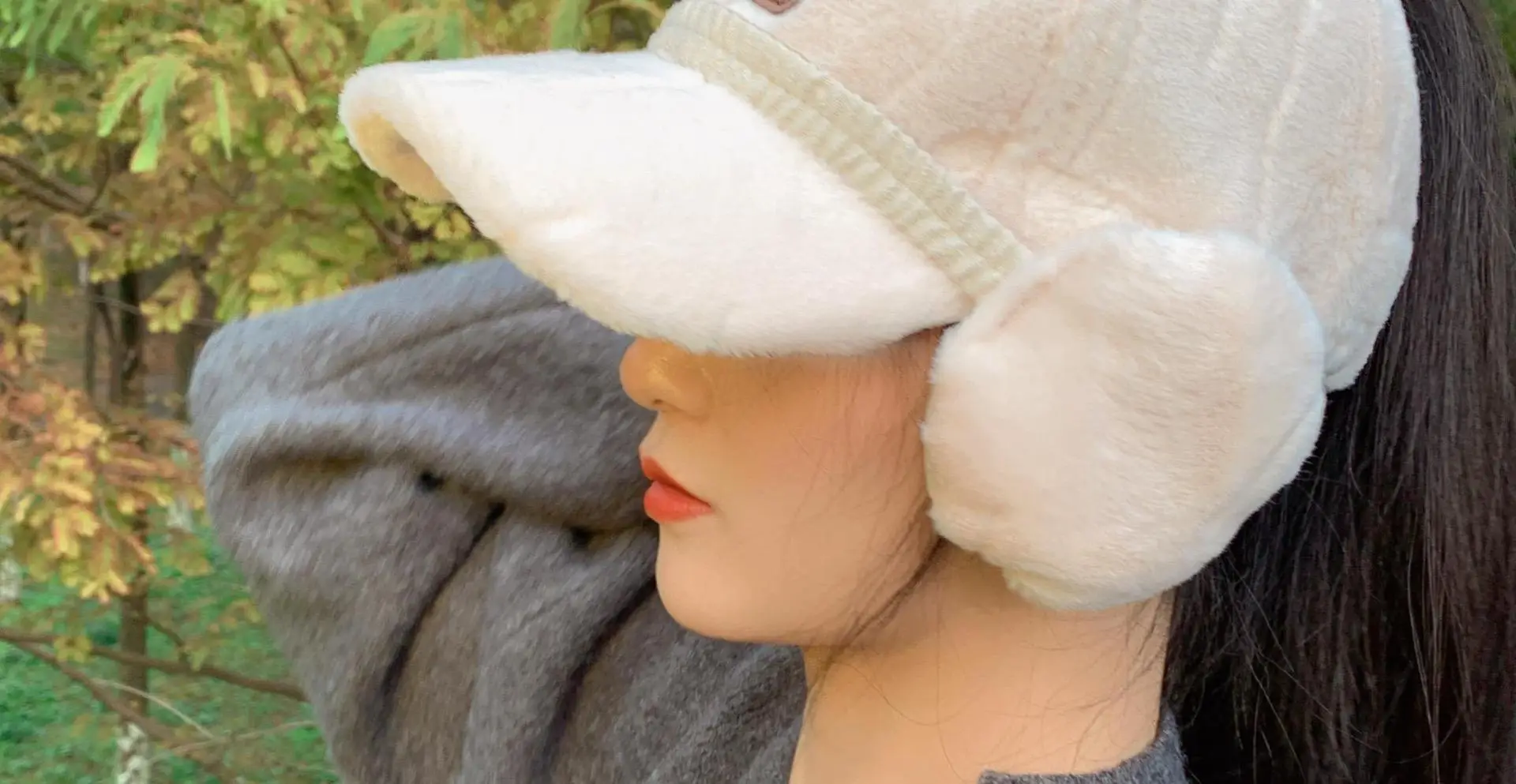 Women's Fleece Lined Winter Baseball Cap with Ponytail — feature 9